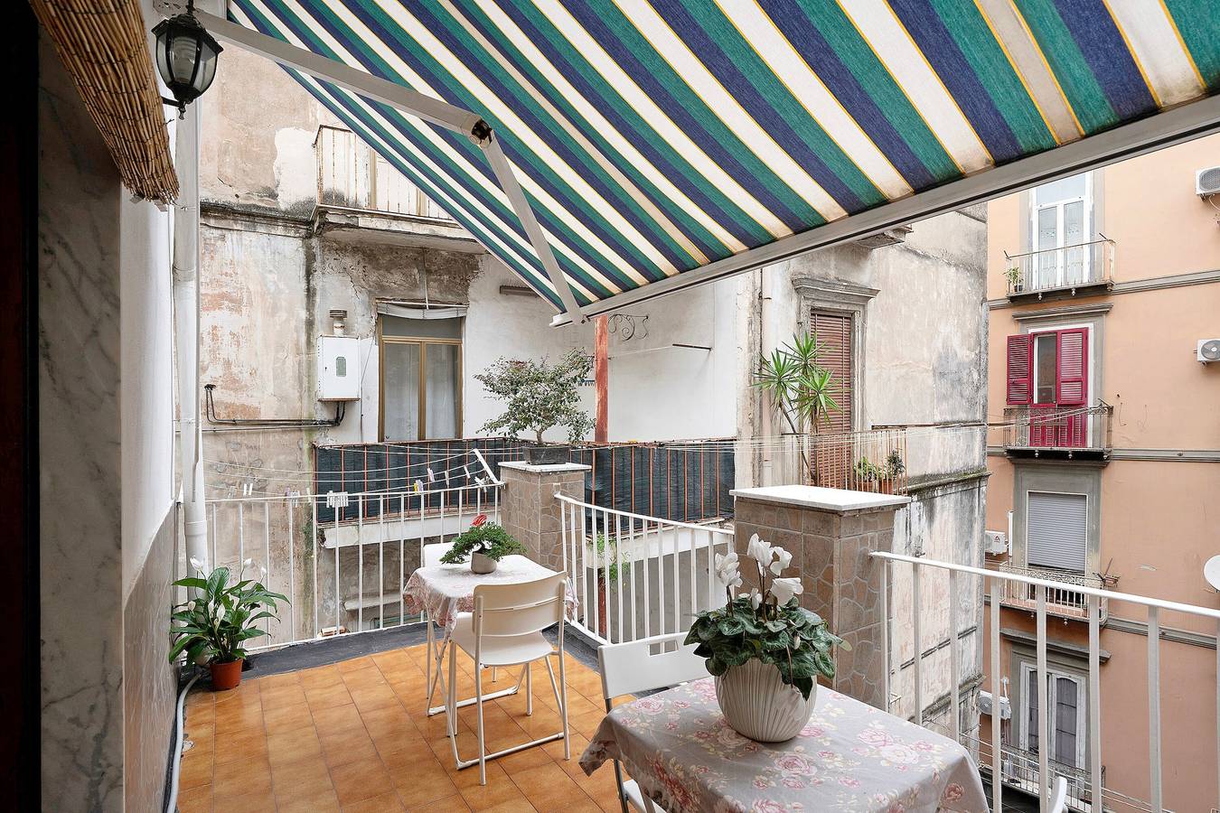 Ganze Wohnung, Ferienwohnung „La Casa Di Gennaro - Napoli“ mit privater Terrasse in Neapel, Neapel Provinz