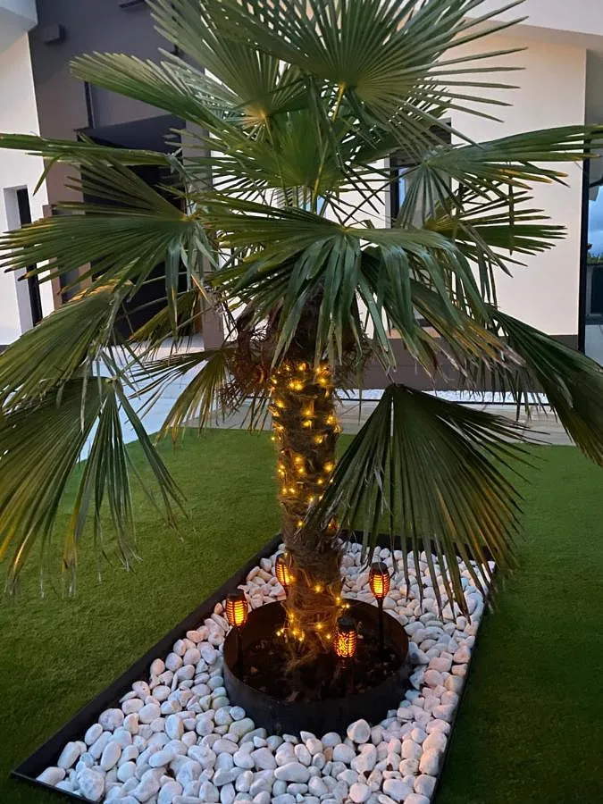 Casa de vacaciones para 6 personas, con piscina y vistas además de terraza y jardín - 1