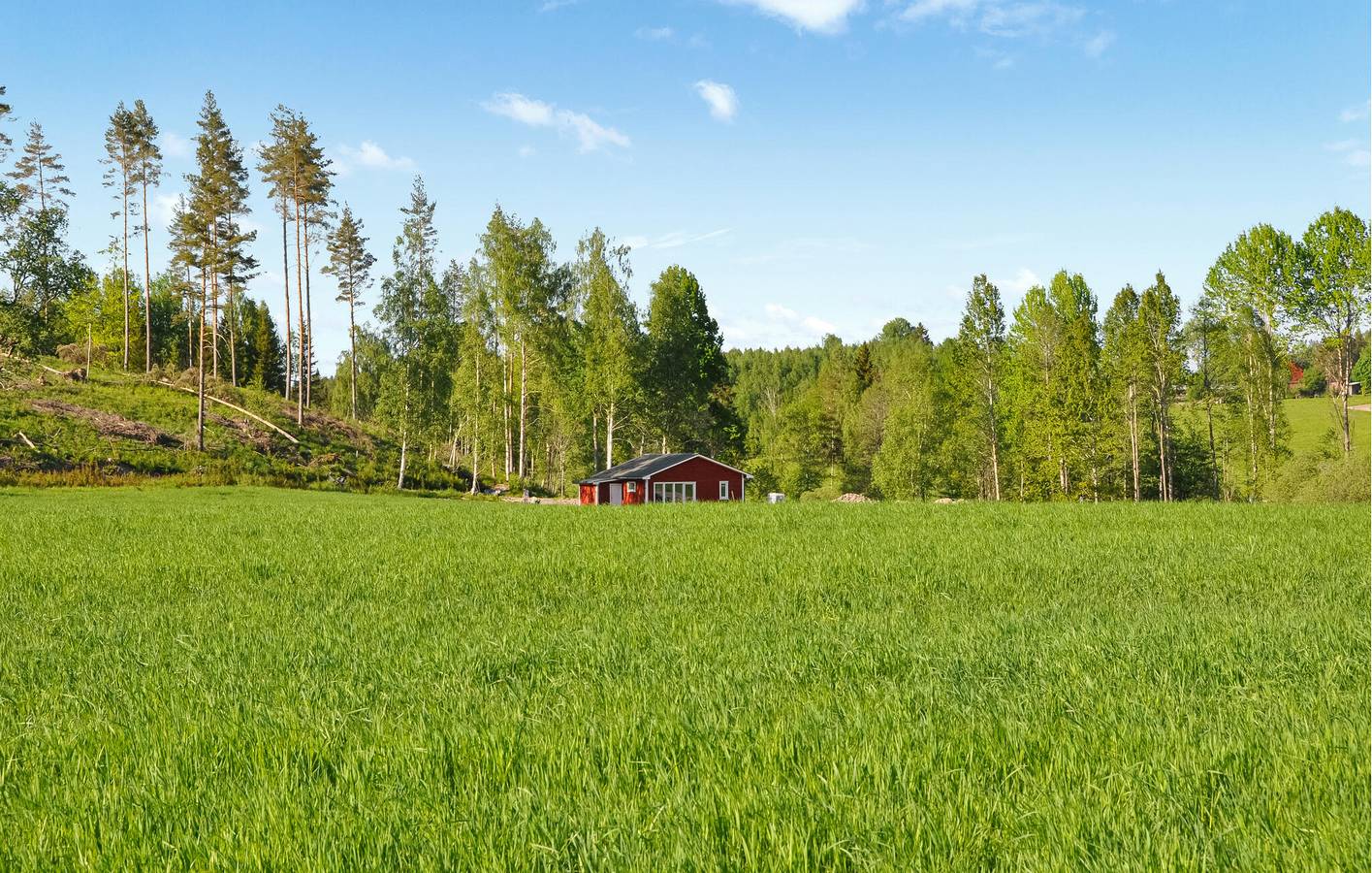 Hus för 6 Personer med trädgård in Vänern