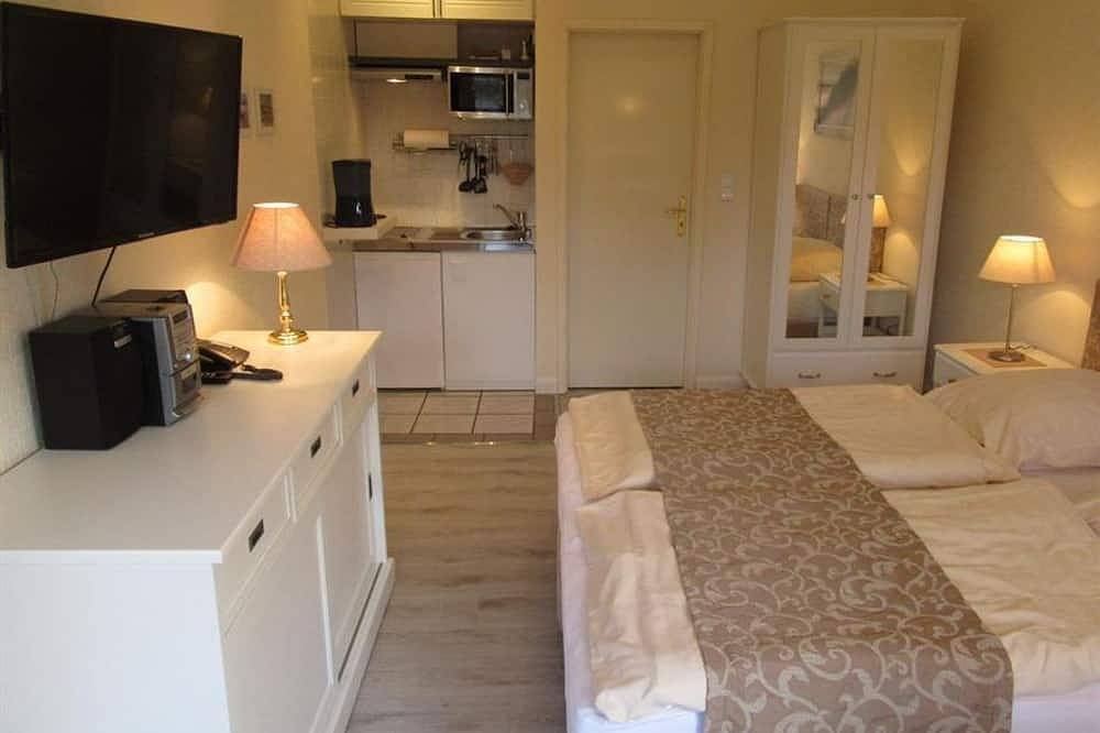 Ganze Wohnung, Ferienwohnung 5 - Altes Schulhaus in Bad Schwartau, Ostholstein
