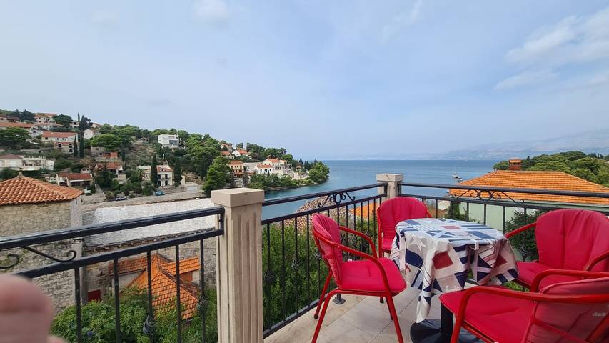 Ferienwohnung für 5 Personen, mit Balkon/Terrasse und Meerblick - 1