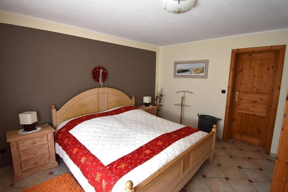 Ganze Wohnung, Ferienwohnung Schwitalla - Ferienwohnung bis 4 Personen in Ahrbrück, Ahrtal