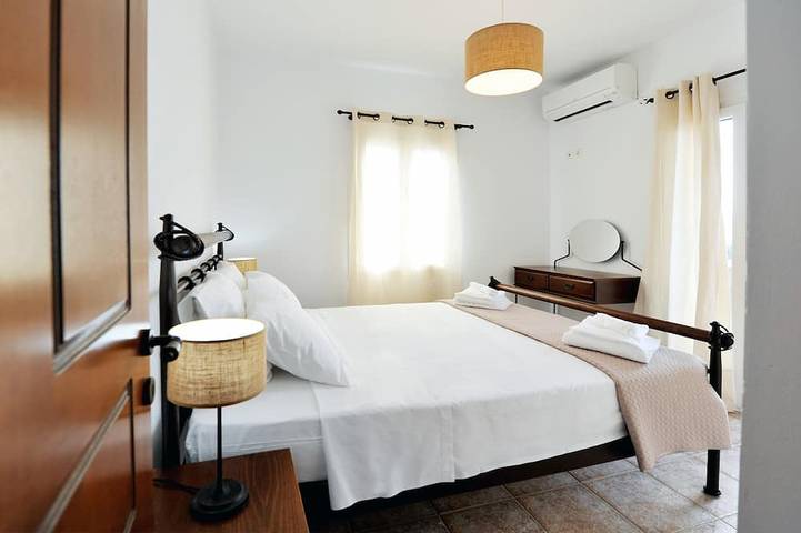 Location de vacances pour 6 personnes, avec balcon dans Adamas - 2