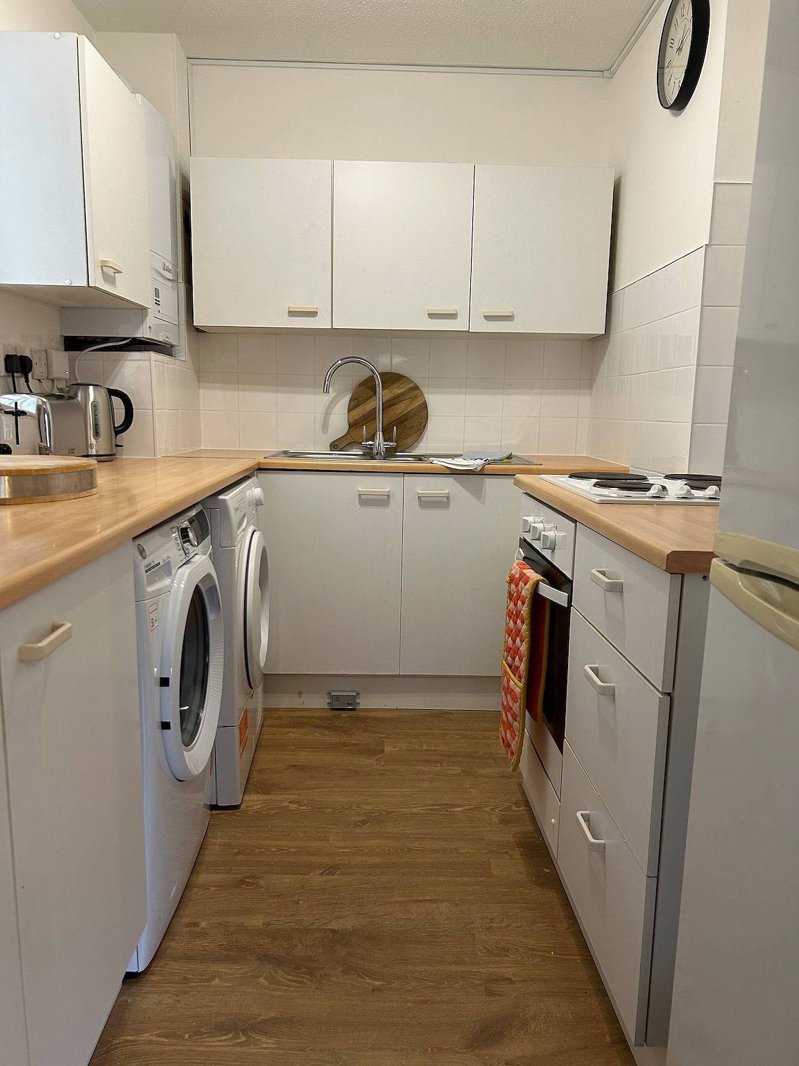 Entire apartment, Stylish One Bedroom Apartment in Central Potton in Potton, Central Bedfordshire