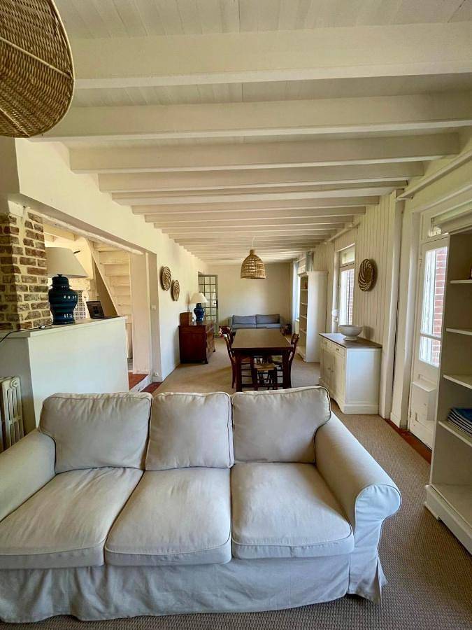 Location de vacances pour 6 personnes, avec terrasse et jardin à Saint-Martin-aux-Buneaux - 4