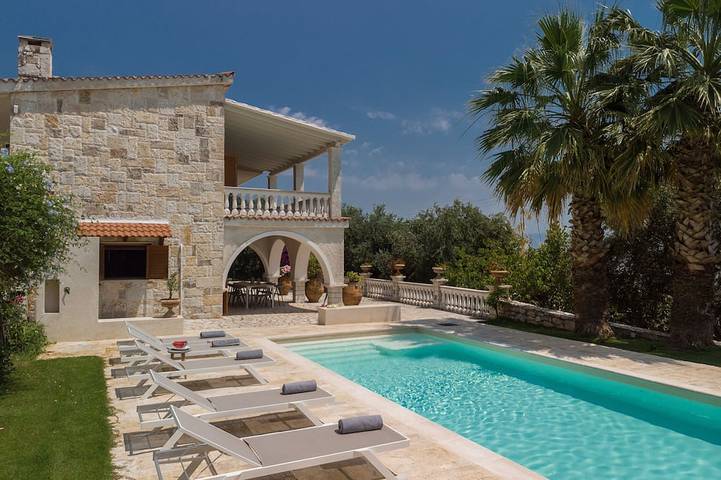 Ferienhaus für 13 Personen, mit Garten, mit Haustier