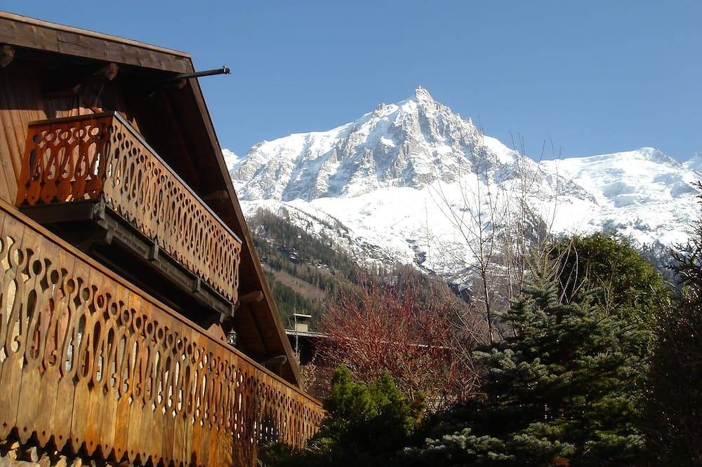 Apartamento entero, Apartamento en Chamonix chalet con hermosas vistas de la cadena del Mont Blan in Chamonix-Mont-Blanc, Macizo del Mont Blanc