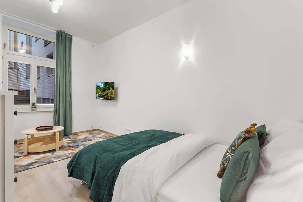 Entire apartment, Garden Haven Studio in Old Town in Bratislava, Bratislava region