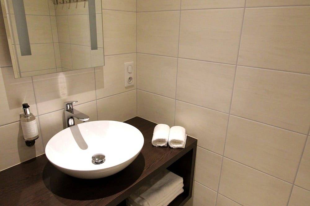 Appartement entier, Charming gite/apart'hotel **** \"La roue\" 45 m² (1 to 4 pers) in Baldersheim, Région de Mulhouse