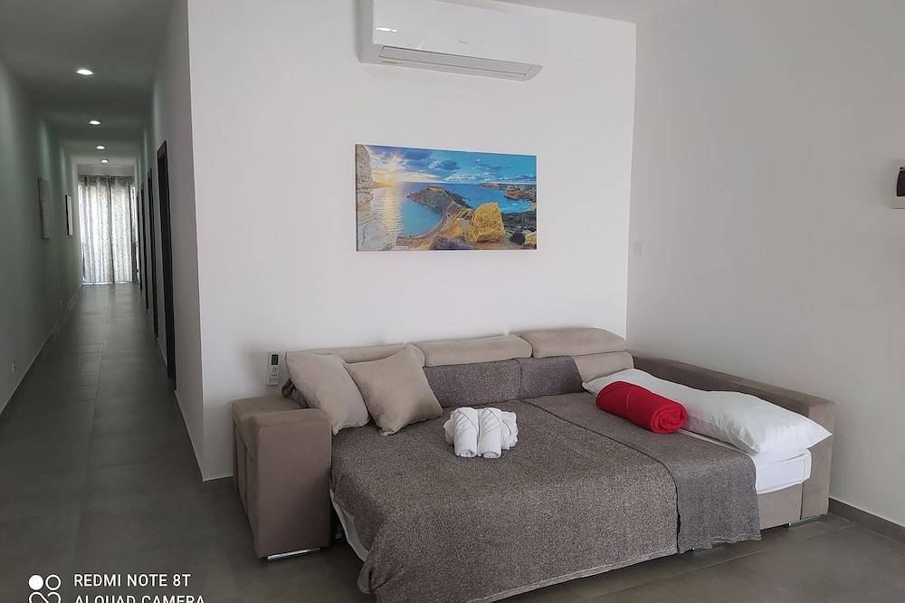 Appartamento intero, Modern penthouse with amazing view in Marsascala, Isola di Malta