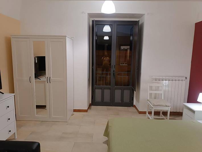 Chambre d’hôte pour 6 personnes, avec Balcon et Terrasse ainsi que Jardin et Vue à Acireale - 4
