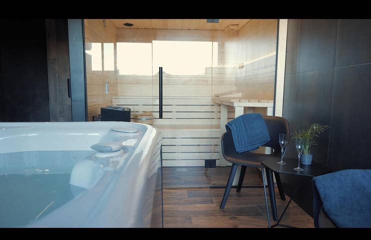 Location de vacances pour 5 personnes, avec vue et terrasse, animaux acceptés à Crots - 2