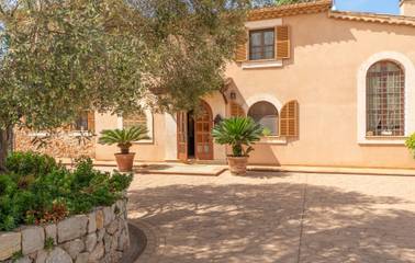 Finca in Puig de Santa Magdalena, Inca für 12 