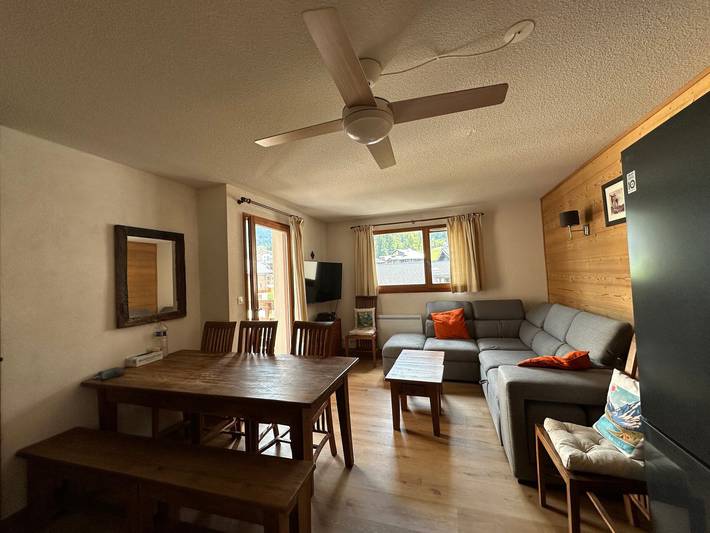 Location de vacances pour 8 personnes, avec terrasse à Morillon