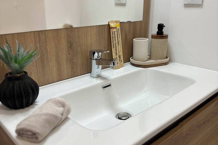 Ganze Wohnung, Mamcosy - Best place - At the Station | Geneva Access 15'– Bright & Modern Stay\" in Annemasse, Saint-Julien-en-Genevois und Umgebung