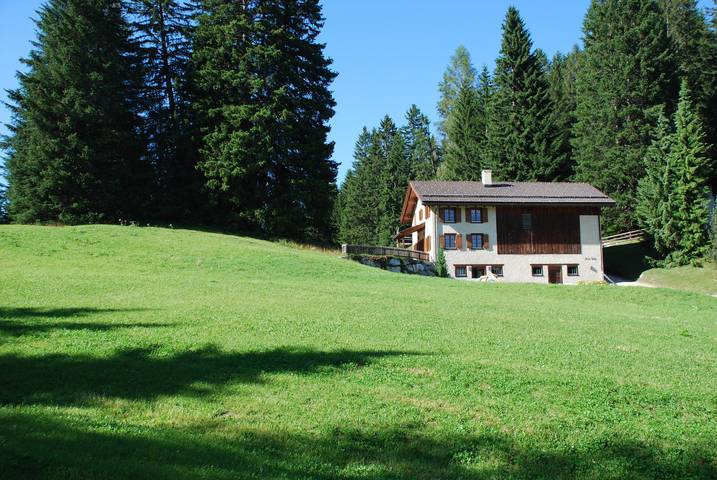 Ski-in/Ski-out Maiensäss mit Kamin in Vaz/Obervaz, Plessur Alpen