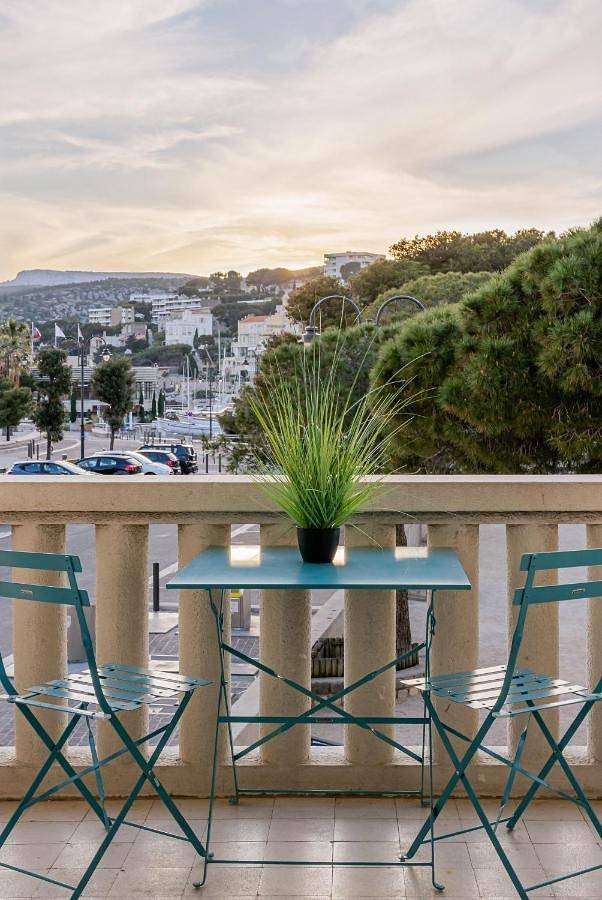 Ferienwohnung für 3 Personen, mit Ausblick und Balkon in Cassis - 3