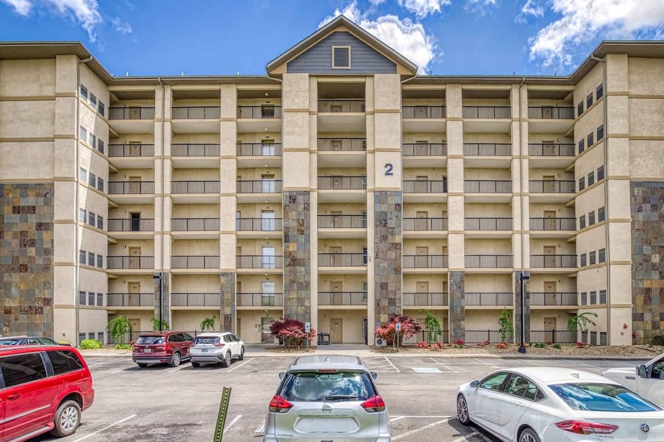 Ganze Wohnung, Mountain View Condo by Beyond Expectations in Pigeon Forge, Sevier County