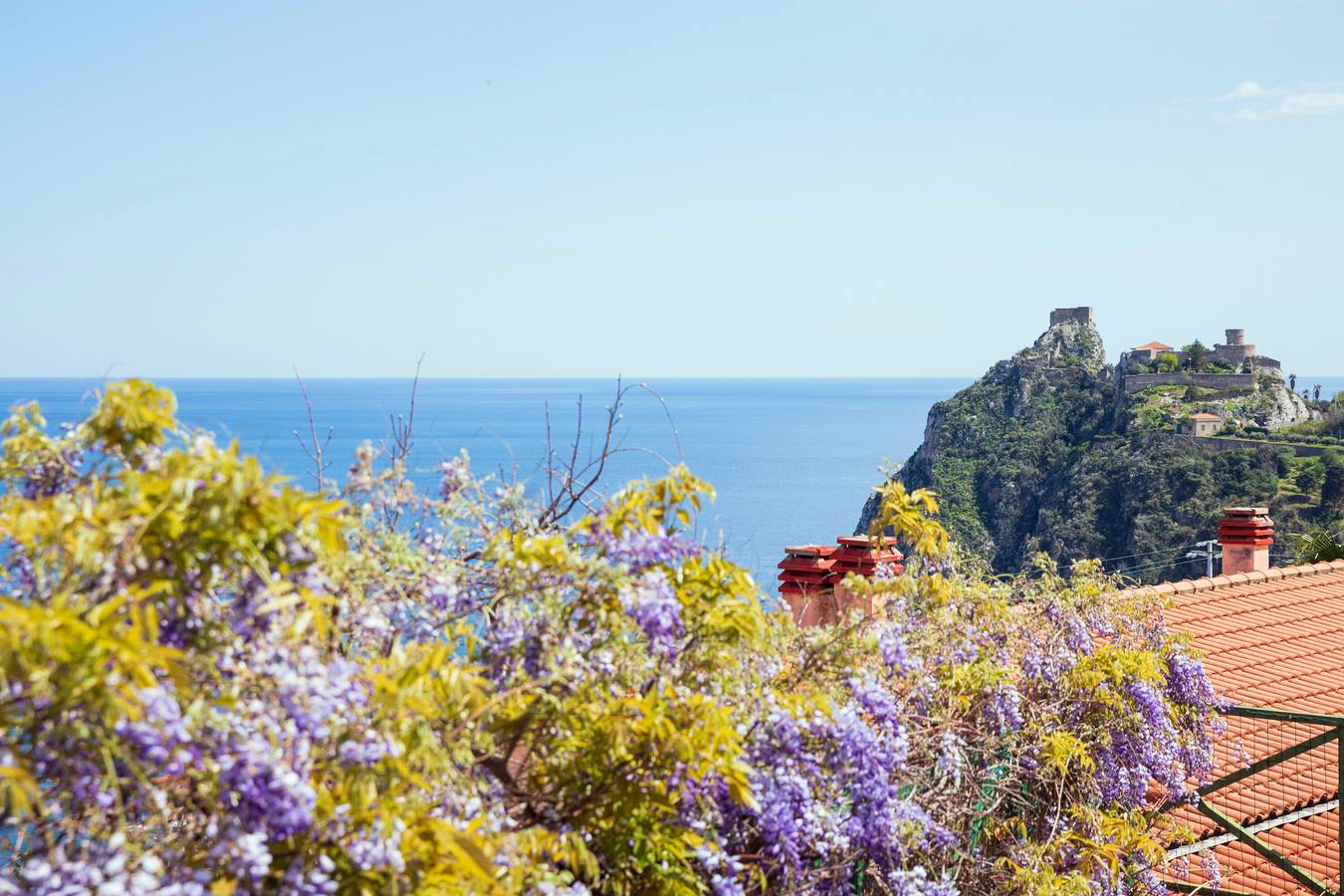 Casa vacanze "Vista Mare" con vista mare, terrazza privata e Wi-Fi in Sant'Alessio Siculo, Provincia di Messina