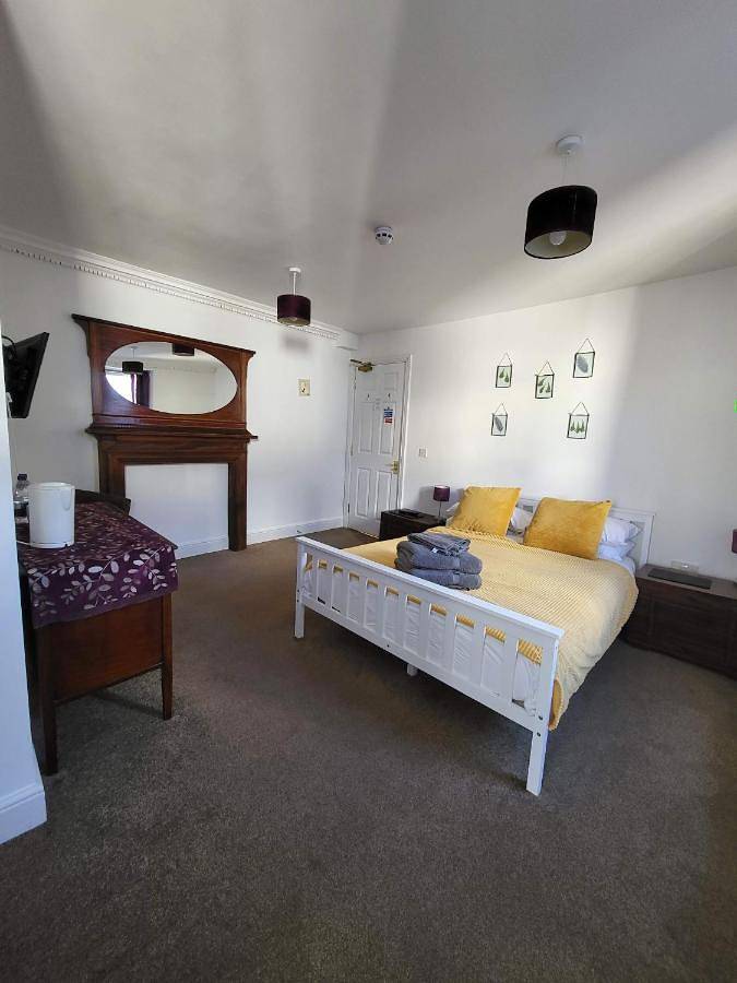 Hostel für 2 Personen, mit Garten