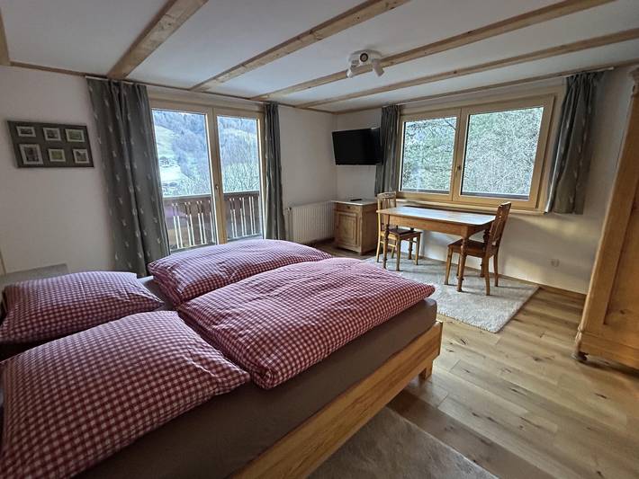Ferienwohnung für 8 Personen, mit Balkon und Ausblick in Schruns-Tschagguns - 4