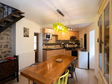 Location De Vacances pour 5 Personnes dans Sainte-Enimie, Gorges du Tarn, Photo 1