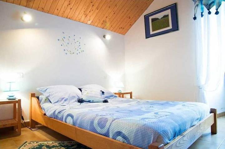 Location de vacances pour 6 personnes, avec jardin à Mas-Saint-Chély - 2