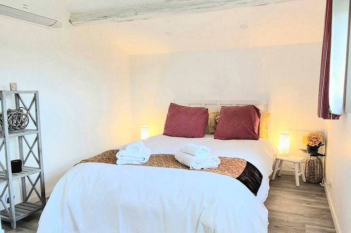 Location de vacances pour 10 personnes, avec Jardin à Alleins - 4