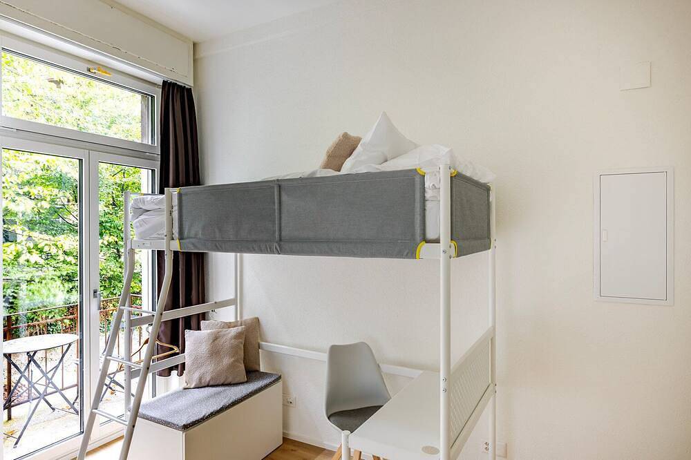Geheel appartement, Blueground | Seebach, balcony, nr Zürich Zoo in Zürich, Zürich (district)