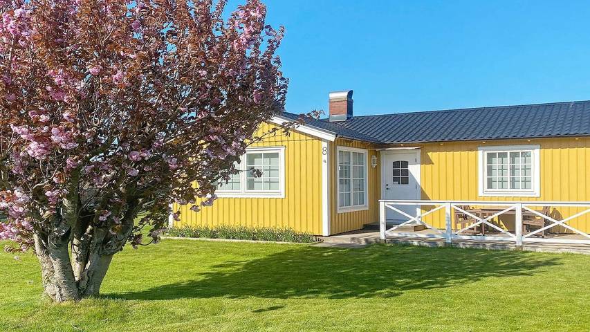 Feriehus for 5 personer, med hage i Varberg