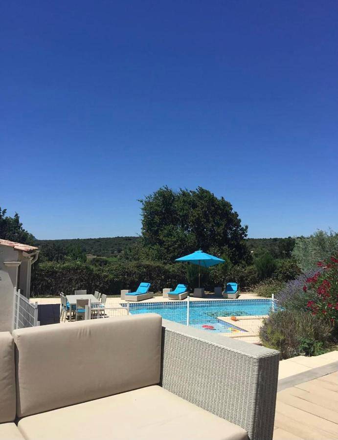 Location de vacances pour 11 personnes, avec terrasse ainsi que piscine et vue, animaux acceptés à La Bruguière - 2