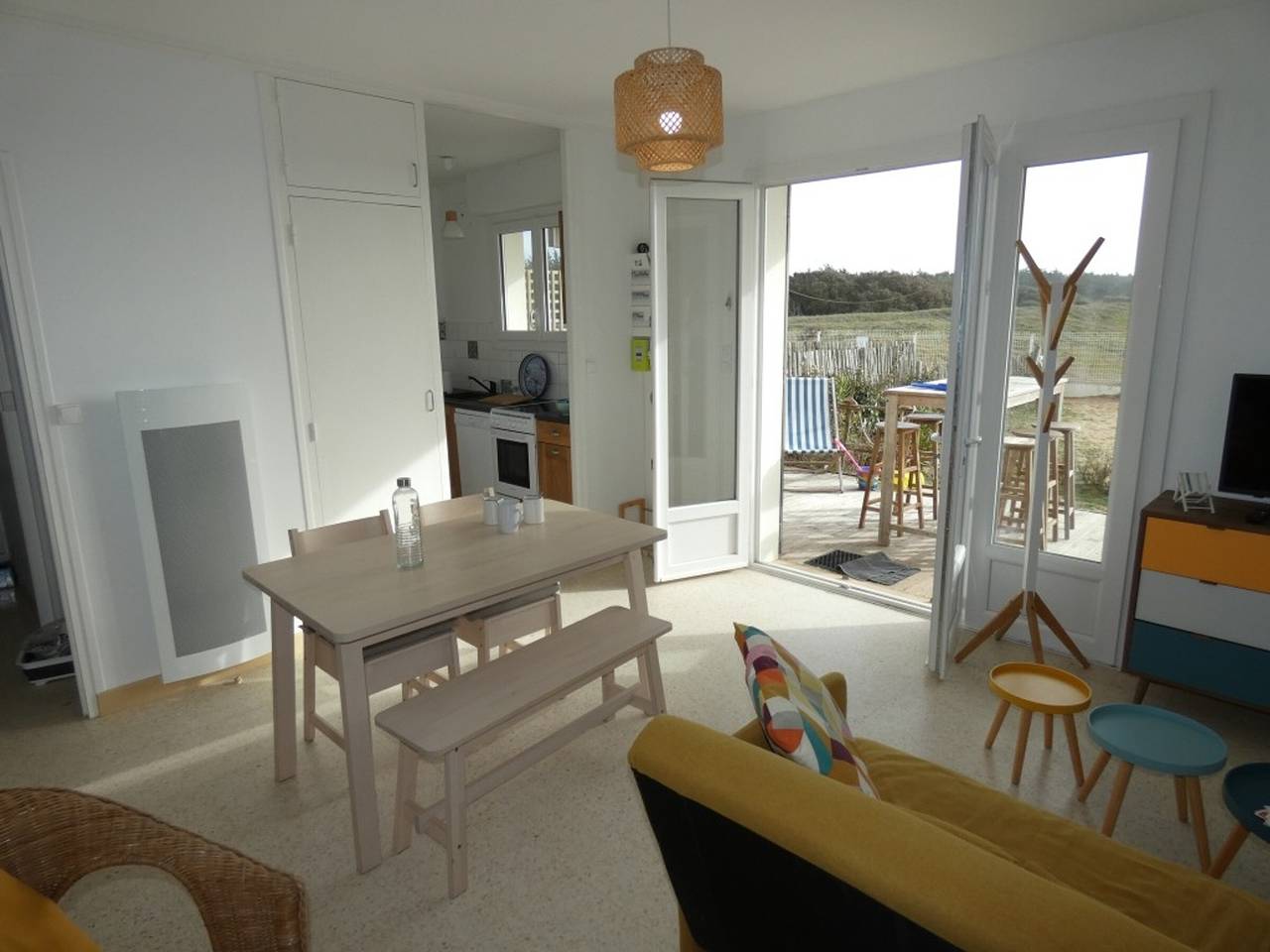 Appartement entier, Appartement Bohème près de la Plage - Animaux Bienvenus - Parking Privé in Notre-Dame-de-Monts, Vendée