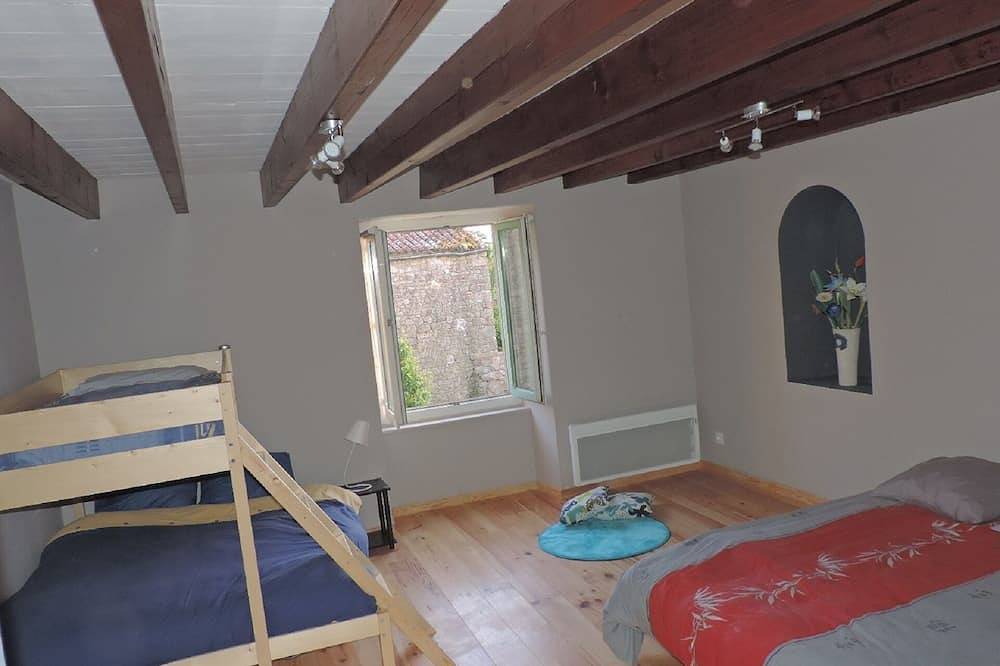 Casa en 10 minutos Puy du loca in Les Epesses, Valle del Loira