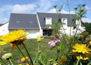 Chambre d’hôte pour 2 personnes, avec jardin à Locoal-Mendon