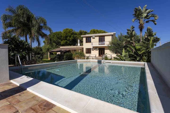 Location de vacances pour 14 personnes, avec jardin à Marsala - 2