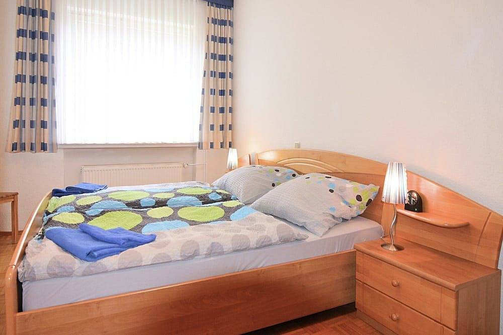 Ganze Wohnung, Sonnige Ferienwohnung in Huddingen in Waldnähe in Bad Wildungen, Waldecker Land