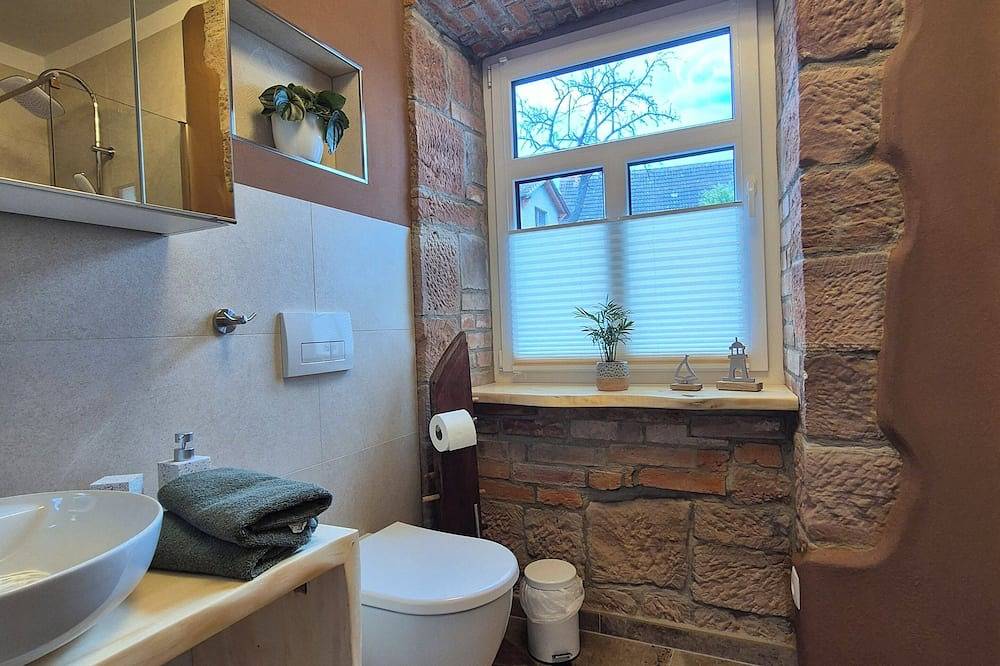 Ganze Wohnung, Urlaub beim Winzer im Unstrut-Tal! in Laucha an der Unstrut, Saale-Unstrut