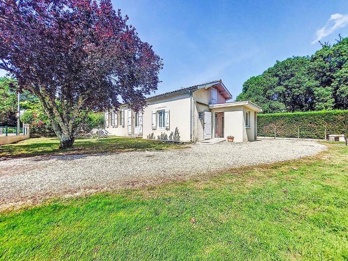 Location de vacances pour 5 personnes, avec Terrasse à Bégadan