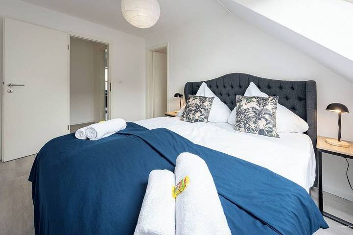 Appartamento intero, Modern vacation apartment for 8 guests with balcony | Near Mannheim & Heidelberg in Edingen-Neckarhausen, Kurpfalz