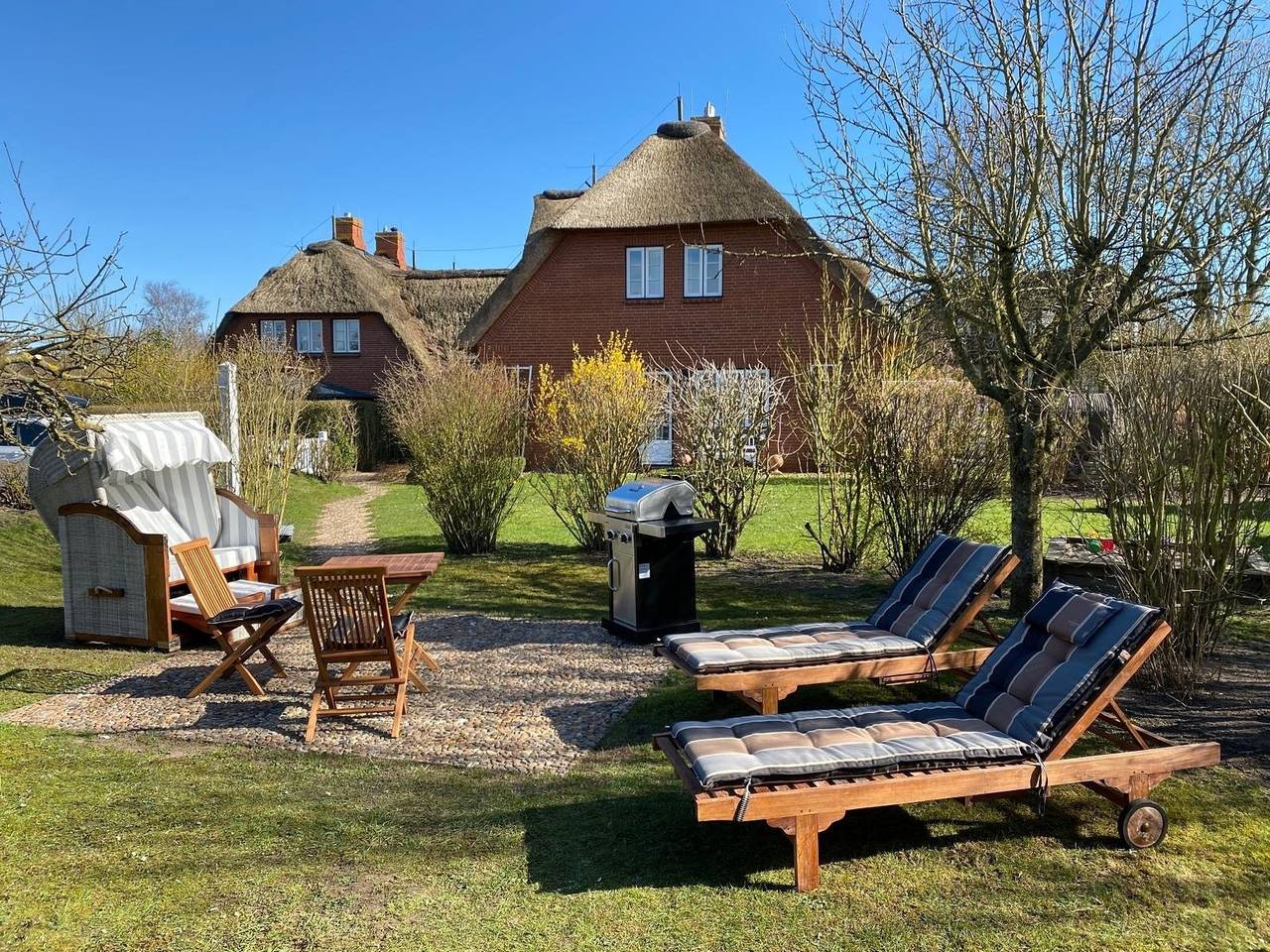 Ganze Ferienwohnung, Reet Suite in Oevenum, Föhr