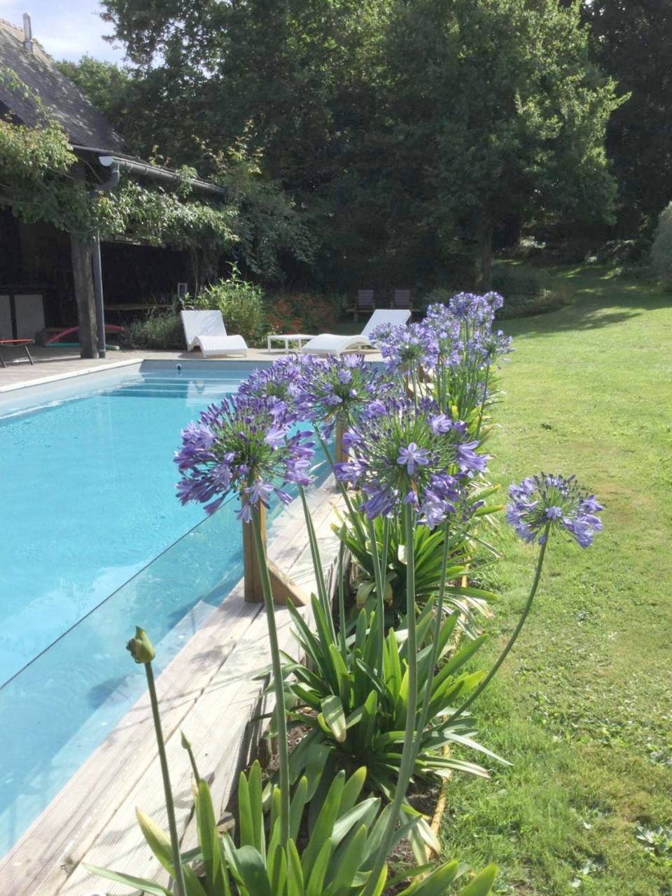 Two-Bedroom Cottage (5 Adults) in Noyal-sous-Bazouges, Fougères-Vitré