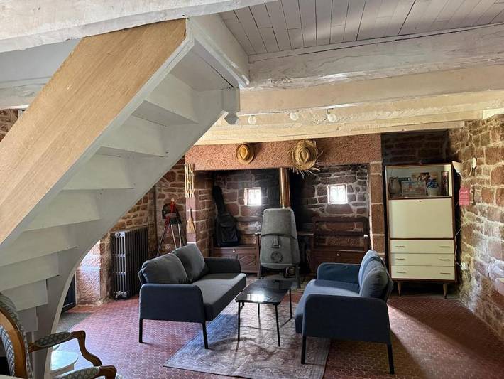 Location de vacances pour 8 personnes, avec Terrasse ainsi que Jardin et Vue à Lagleygeolle - 3