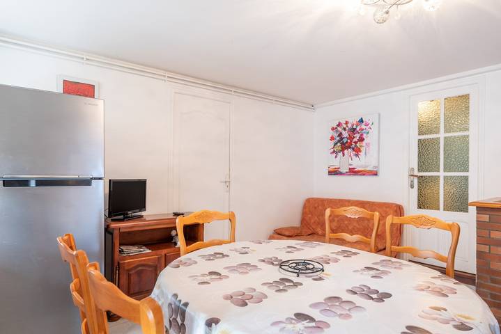 Gîte pour 6 personnes, avec jardin, adapté aux familles à Grust - 3