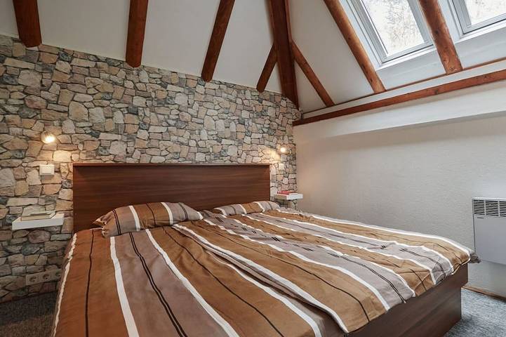 Schöne Wohnung in einem Ferienhaus mit  W-Lan, Klimaanlage, Tv, Terrasse und Haustiere erlaubt in Frankenau, Waldecker Land