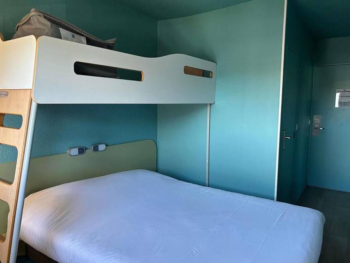 Hôtel pour 3 personnes, avec jardin, animaux acceptés à Isneauville - 4