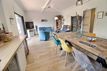 Gîte pour 6 Personnes dans Ploubazlanec, Côte de Granit Rose, Photo 2