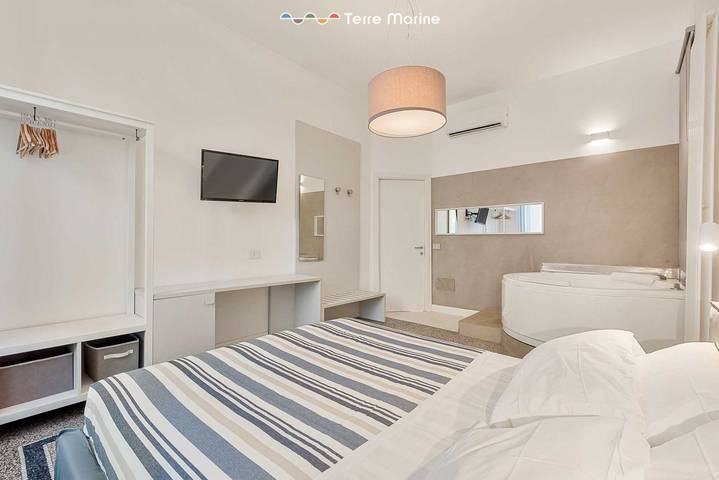 Ganze Wohnung, Ferienwohnung für 2 Personen mit Balkon/Terrasse in La Spezia (By), La Spezia