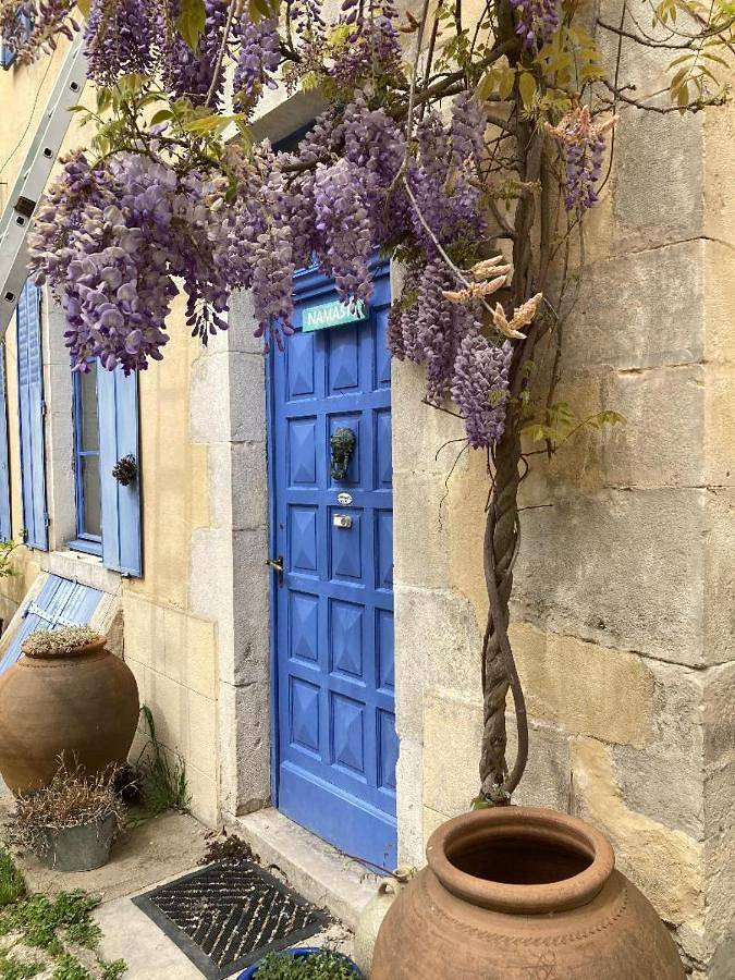 Double Room in Charroux (Auvergne), Allier