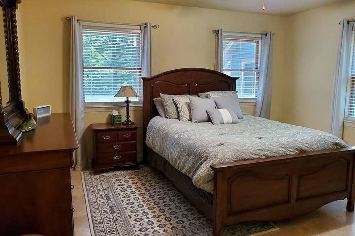 7 Zimmer und 3 Bäder Neu! in Weinböhla, Meißen Region