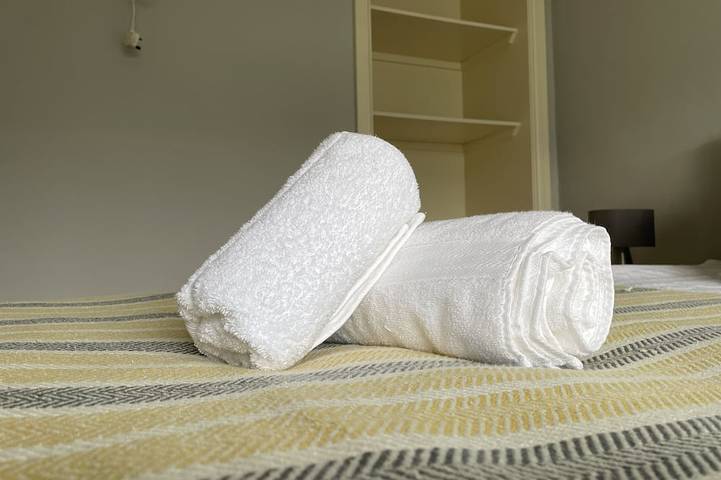 Location de vacances pour 7 personnes, avec terrasse et jardin dans Chatham (United Kingdom) - 3